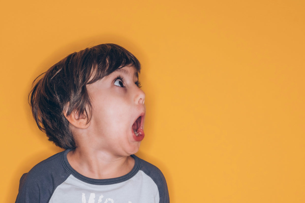 Mon enfant explose quand il rentre de l'école : ce que dit la science